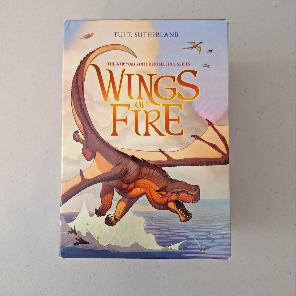 Wings of Fire Box Set 1-5 by Tui T. Sutherland (2015, Paperback Books) Excellent